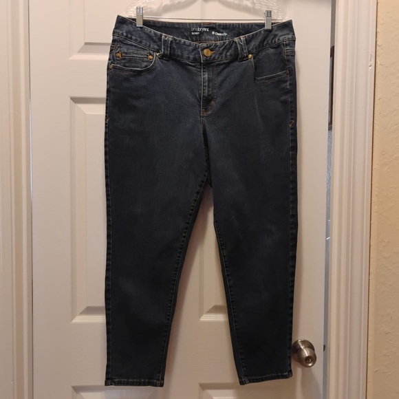 Lane Bryant Genius Fit Skinny Jeans Form Fitting Classic Blue Size 18 Petite - Picture 1 of 6